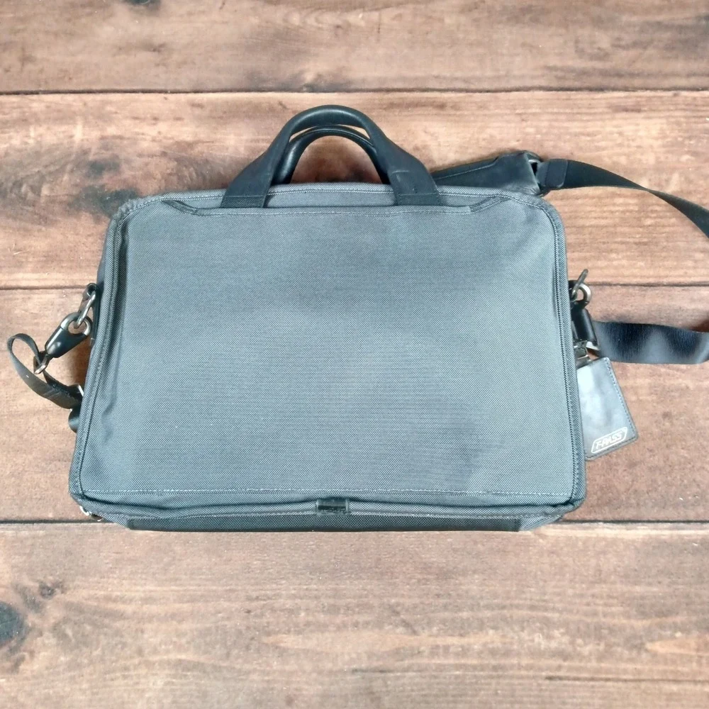 Tumi Alpha T-Pass Medium Screen Laptop Slim Briefgrey ballistic nylon Monogramed